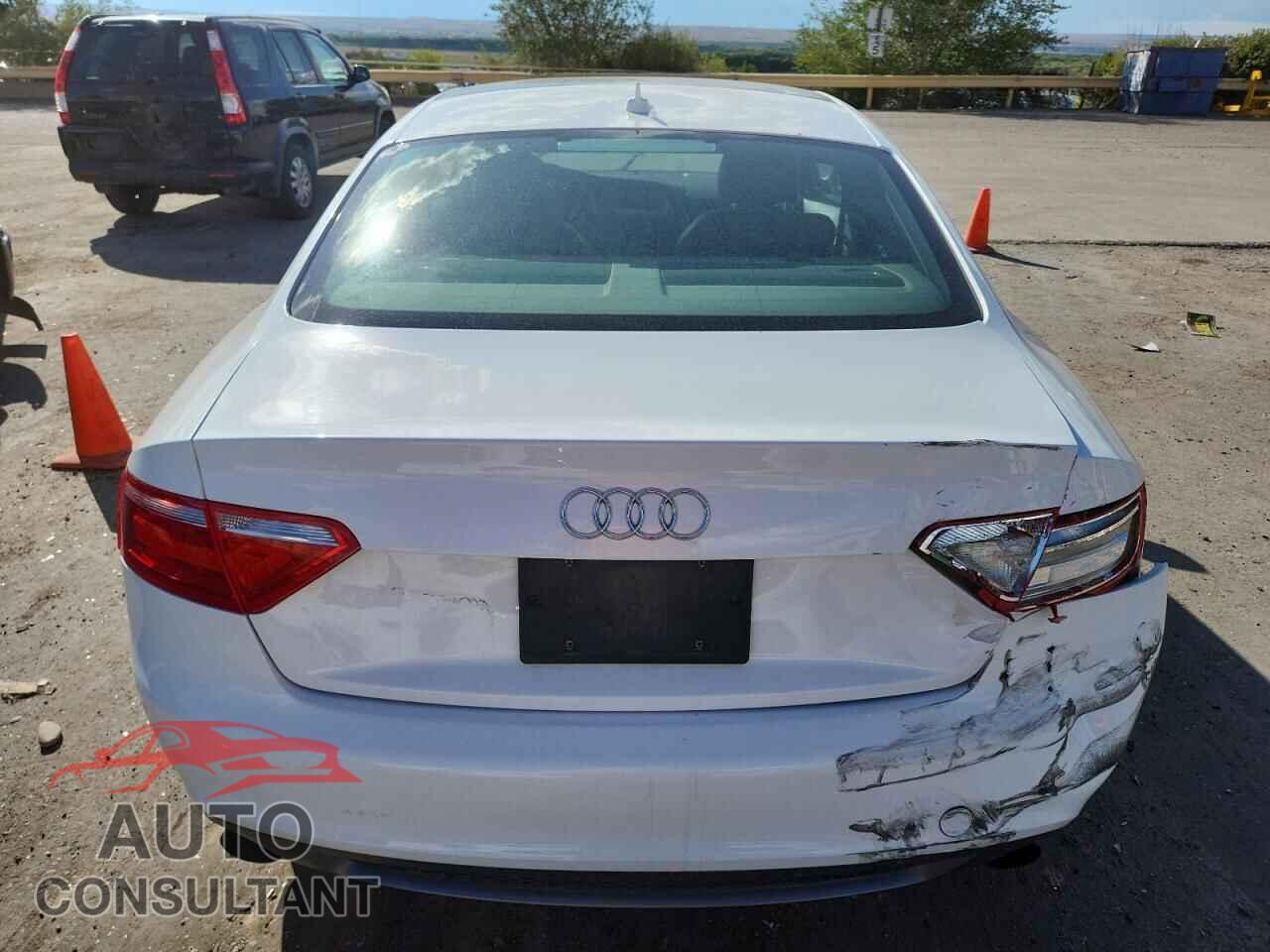 AUDI A5 2009 - WAUDK78T39A005765