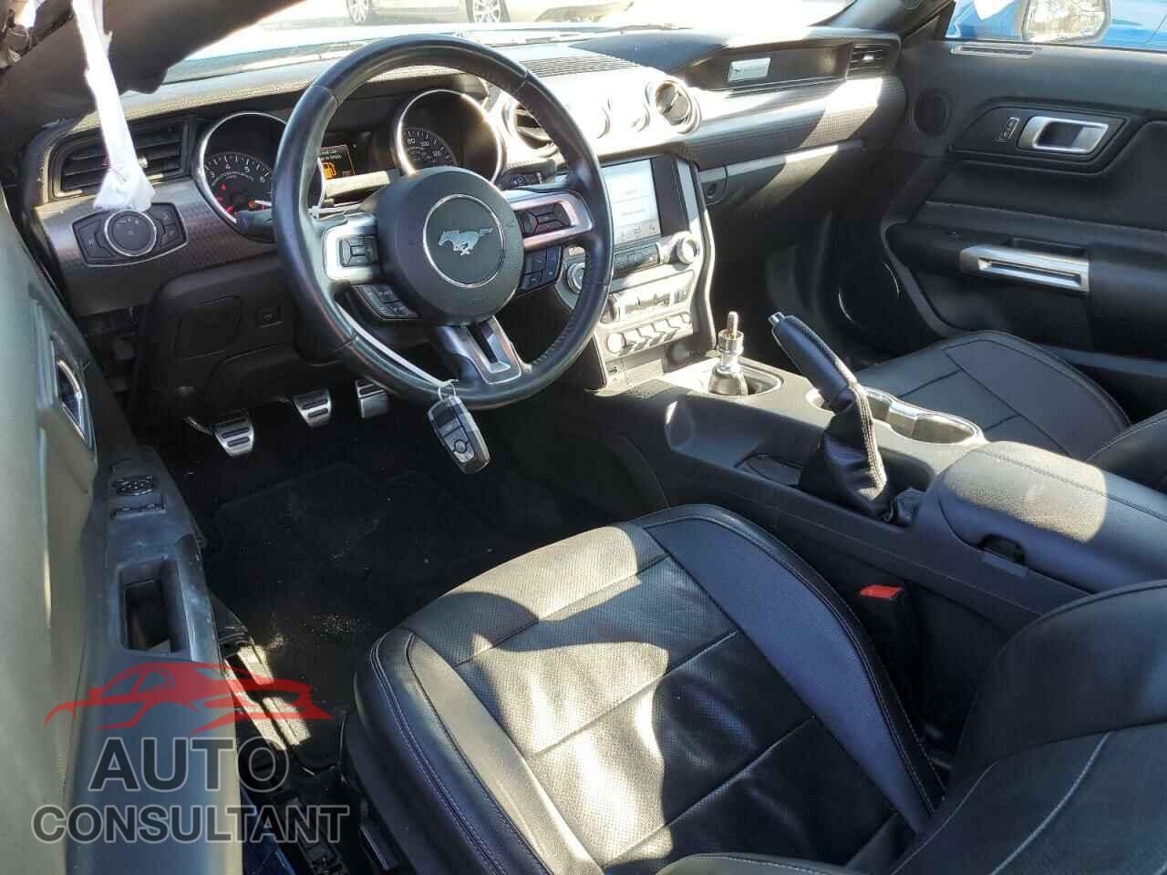 FORD MUSTANG 2019 - 1FA6P8CF8K5120211