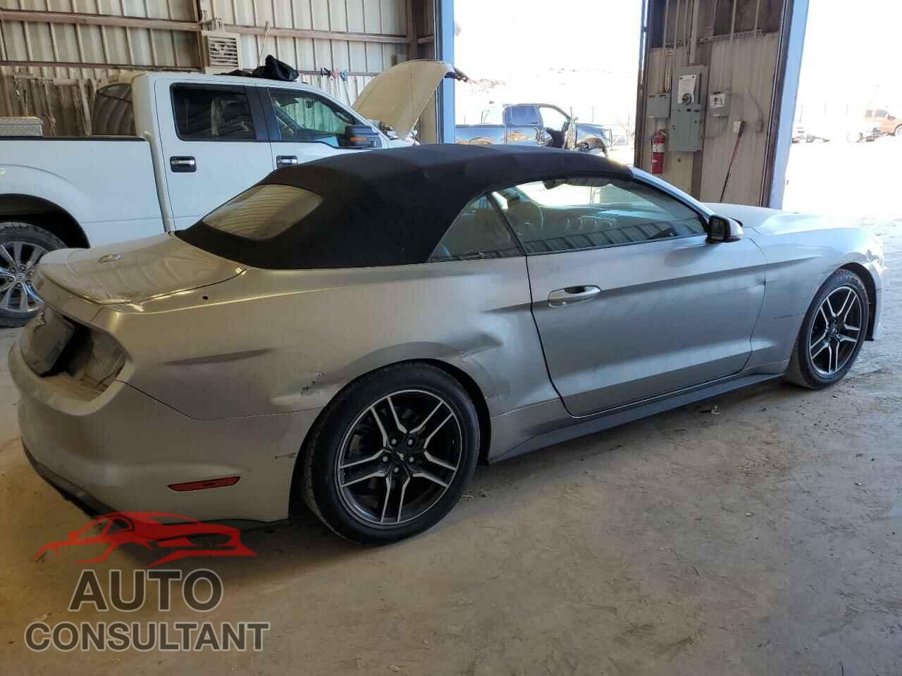 FORD MUSTANG 2020 - 1FATP8UH8L5139748