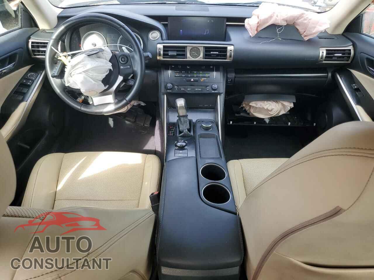 LEXUS IS 2014 - JTHBF1D23E5032670