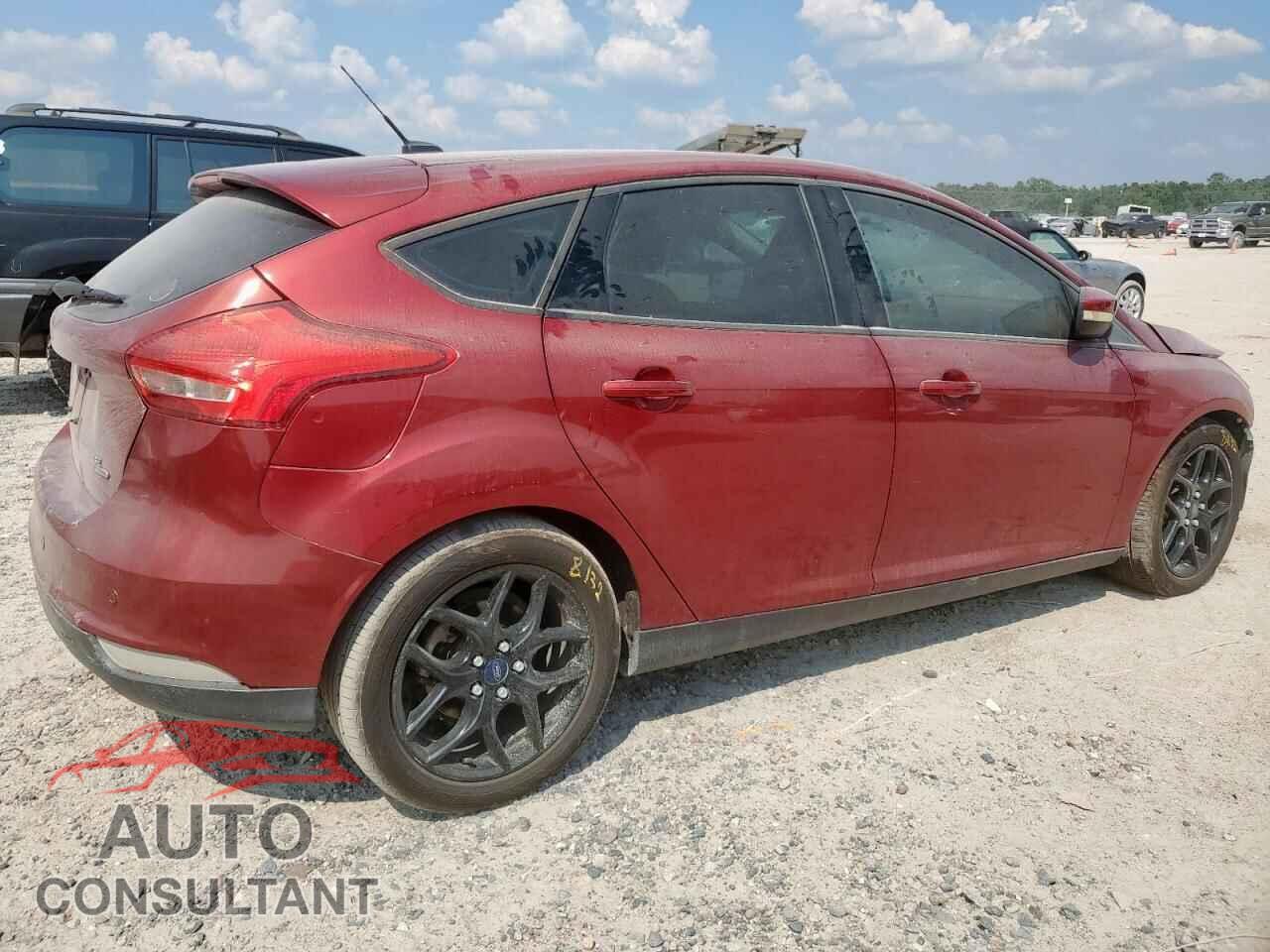 FORD FOCUS 2016 - 1FADP3K27GL379302