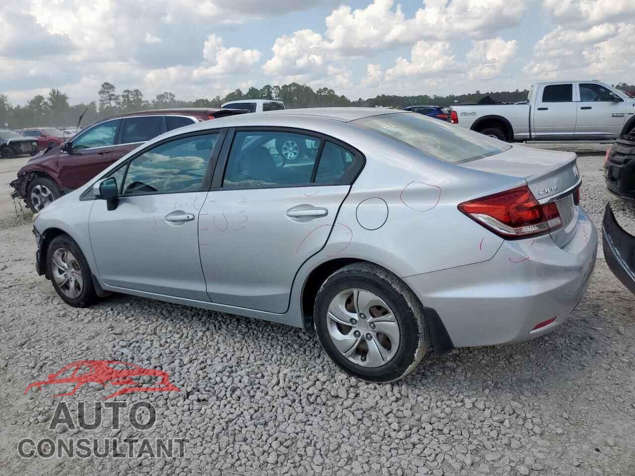 HONDA CIVIC 2015 - 2HGFB2F50FH558133