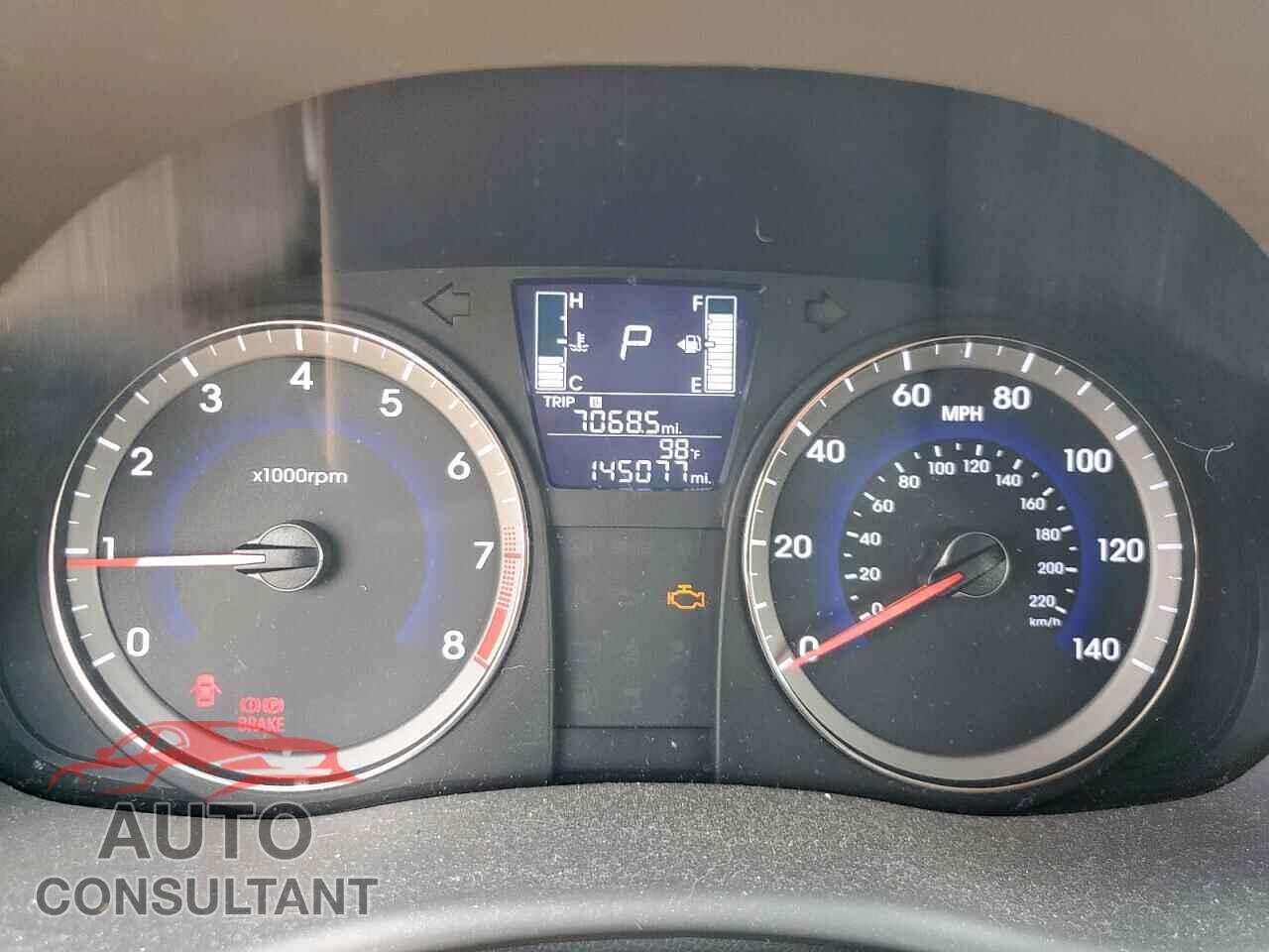HYUNDAI ACCENT 2015 - KMHCT5AE9FU199400