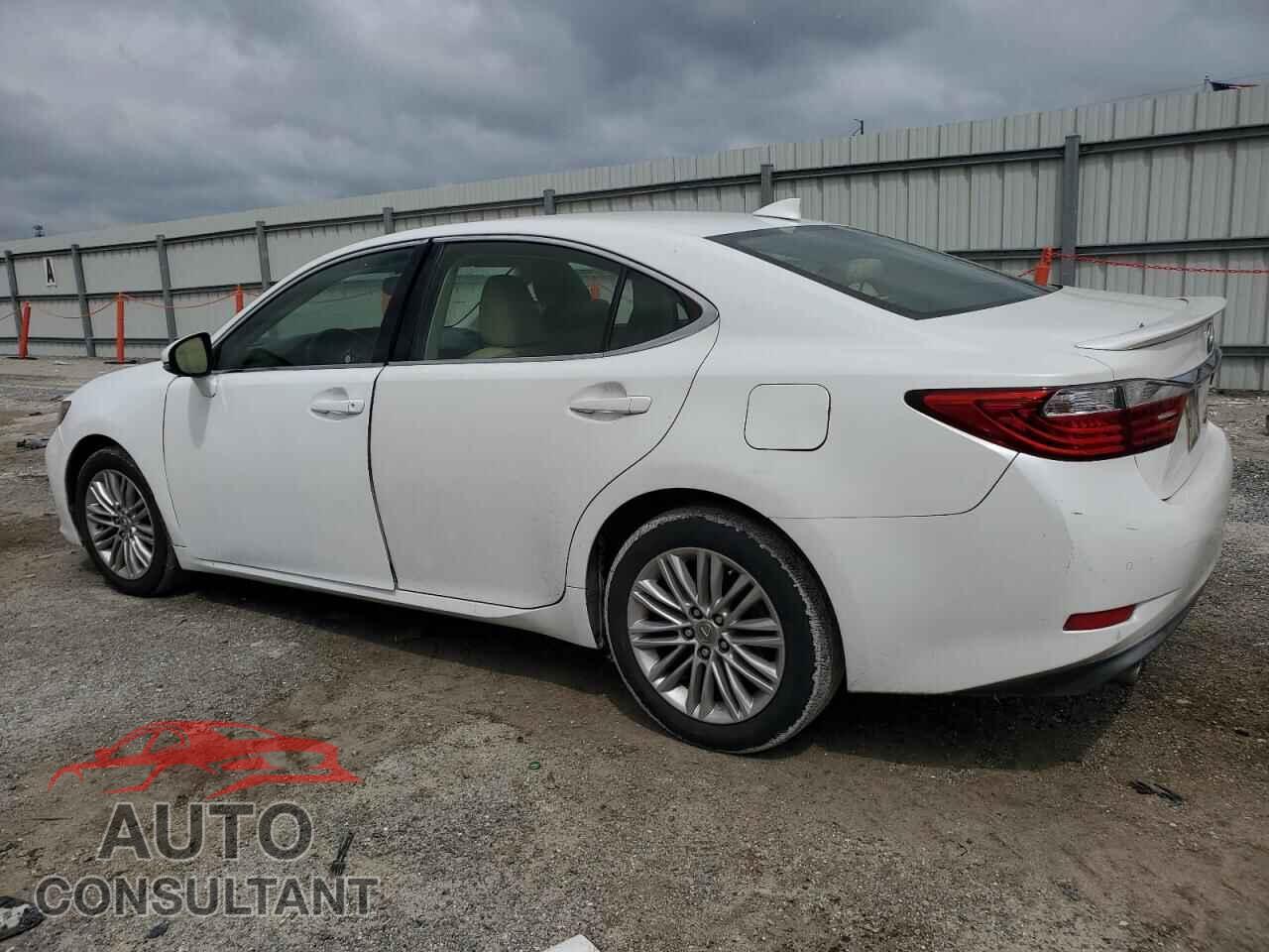 LEXUS ES350 2015 - JTHBK1GG4F2205750
