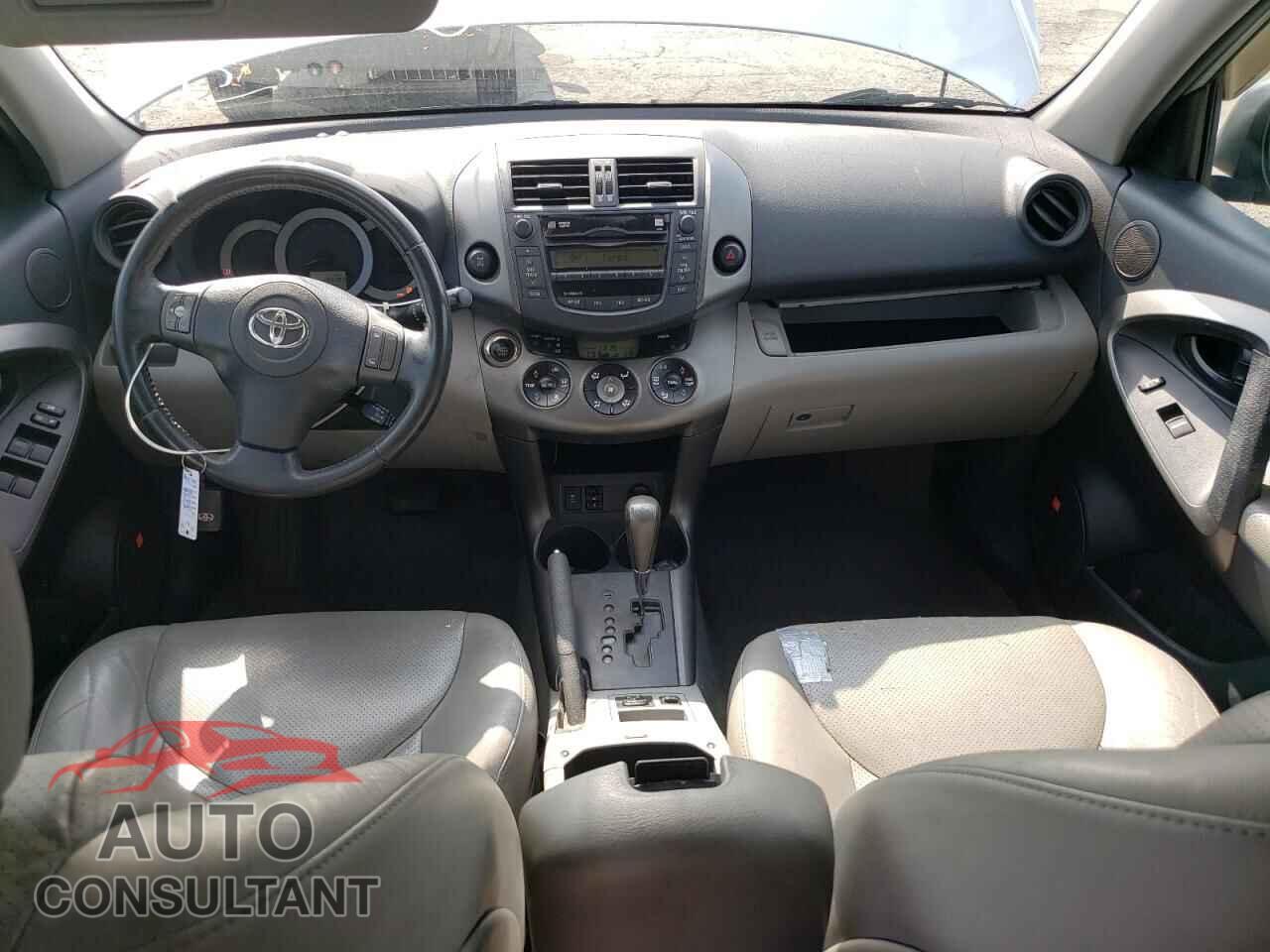 TOYOTA RAV4 2011 - 2T3DF4DV2BW095883