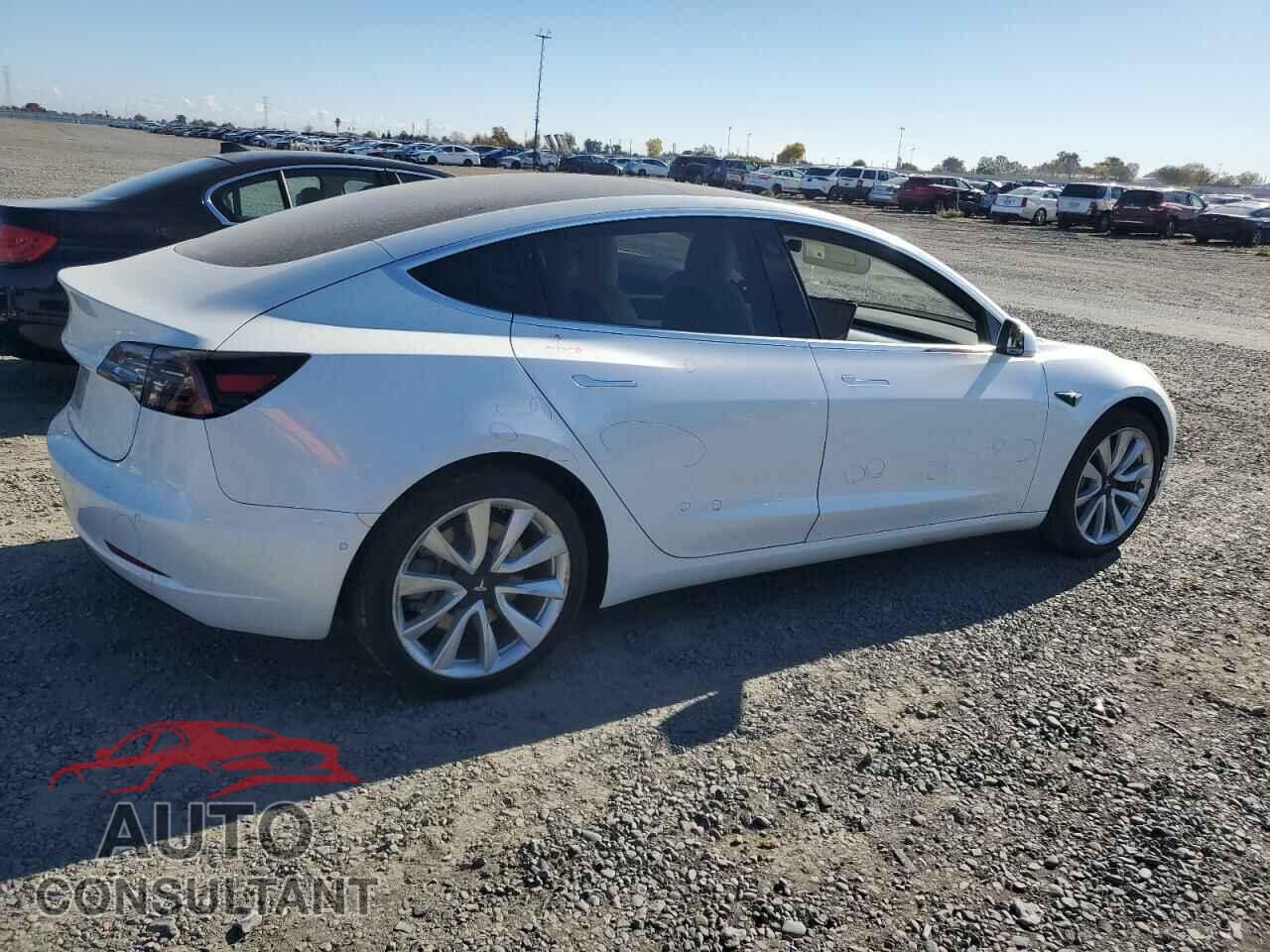 TESLA MODEL 3 2018 - 5YJ3E1EA7JF169652