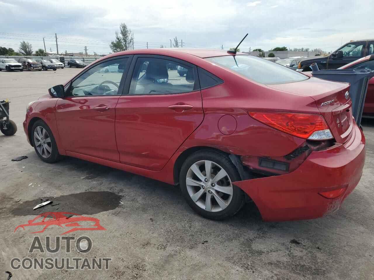 HYUNDAI ACCENT 2013 - KMHCU4AE8DU575783