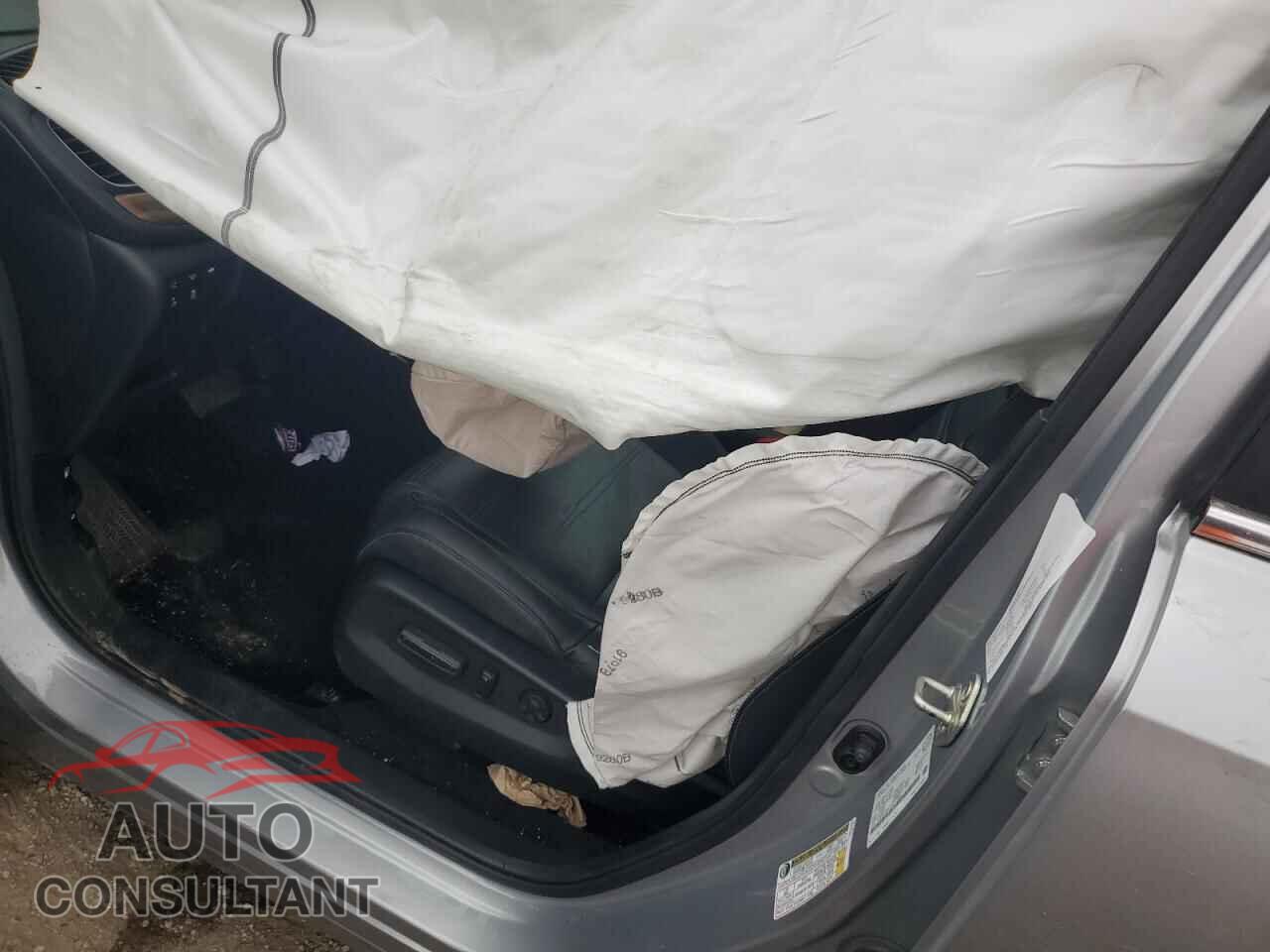 HONDA CRV 2019 - 2HKRW2H9XKH117949