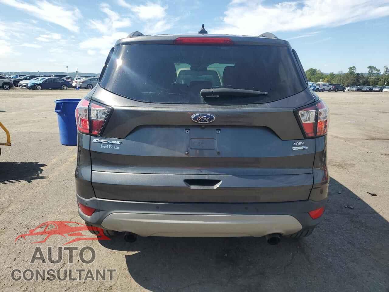 FORD ESCAPE 2018 - 1FMCU9HD3JUC99471