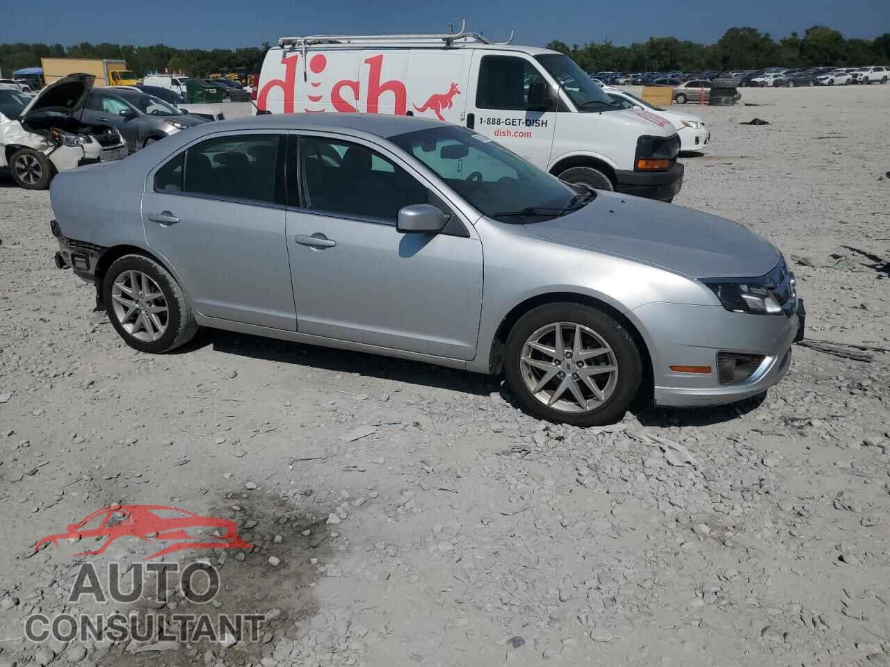 FORD FUSION 2010 - 3FAHP0JA8AR319871