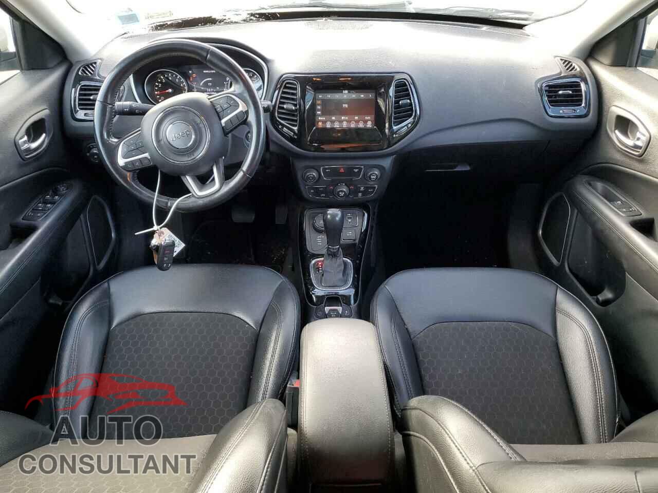JEEP COMPASS 2020 - 3C4NJDBB2LT157562