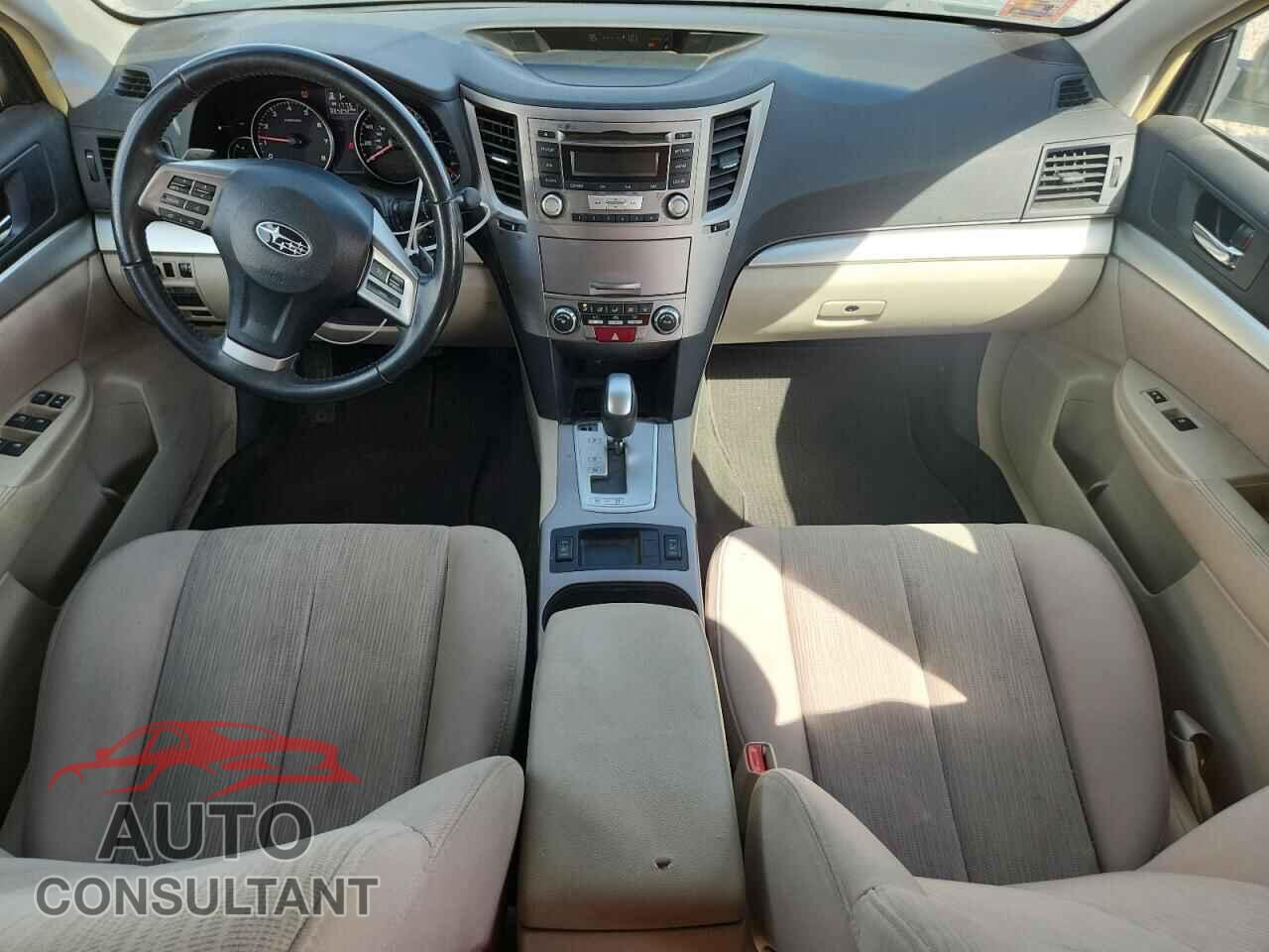 SUBARU OUTBACK 2013 - 4S4BRBCC6D3323081