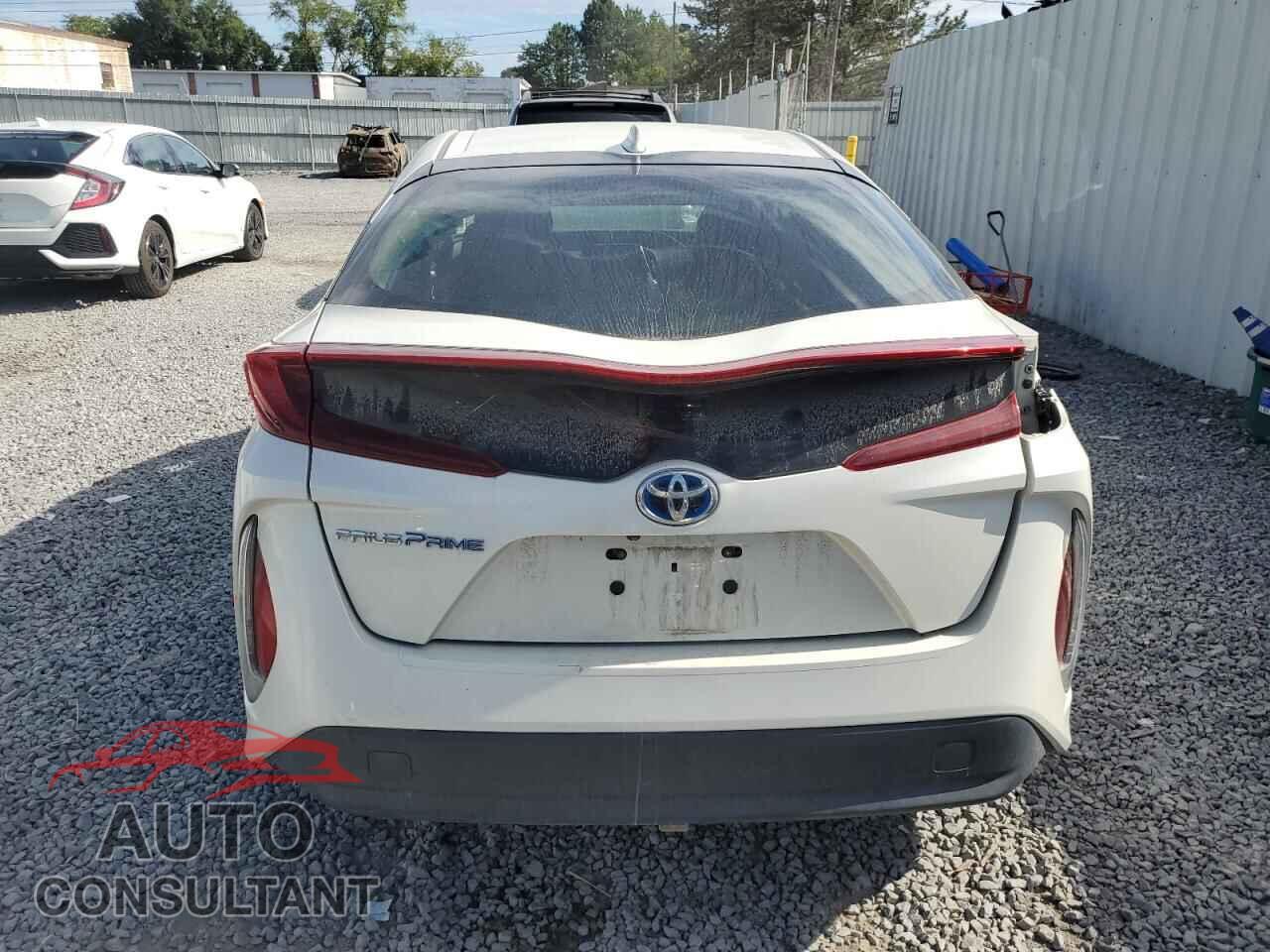 TOYOTA PRIUS 2017 - JTDKARFP7H3065050