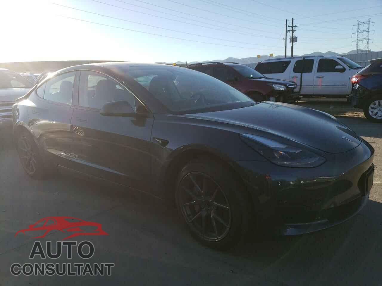 TESLA MODEL 3 2023 - 5YJ3E1EA5PF665980