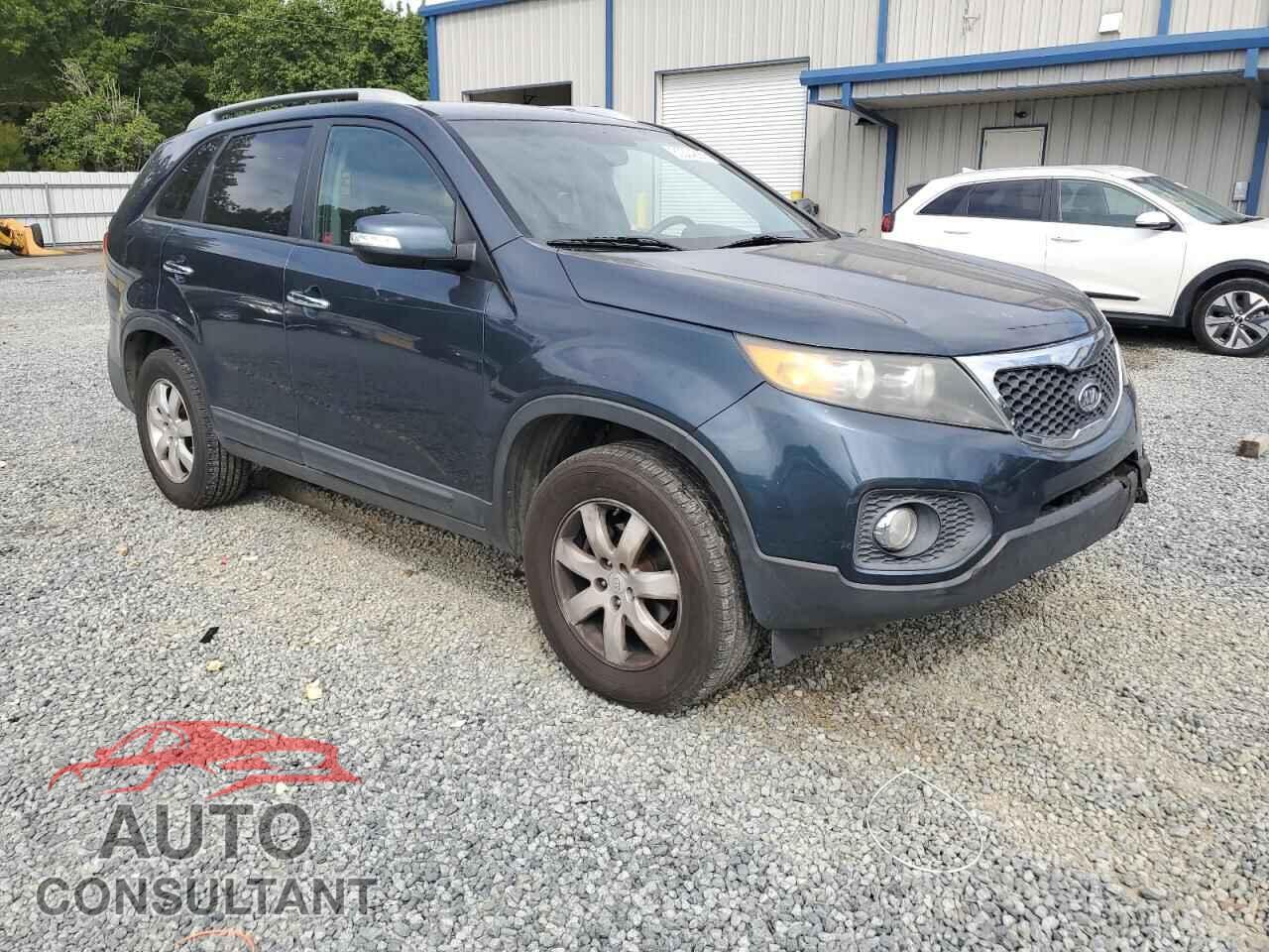 KIA SORENTO 2011 - 5XYKT3A12BG129914