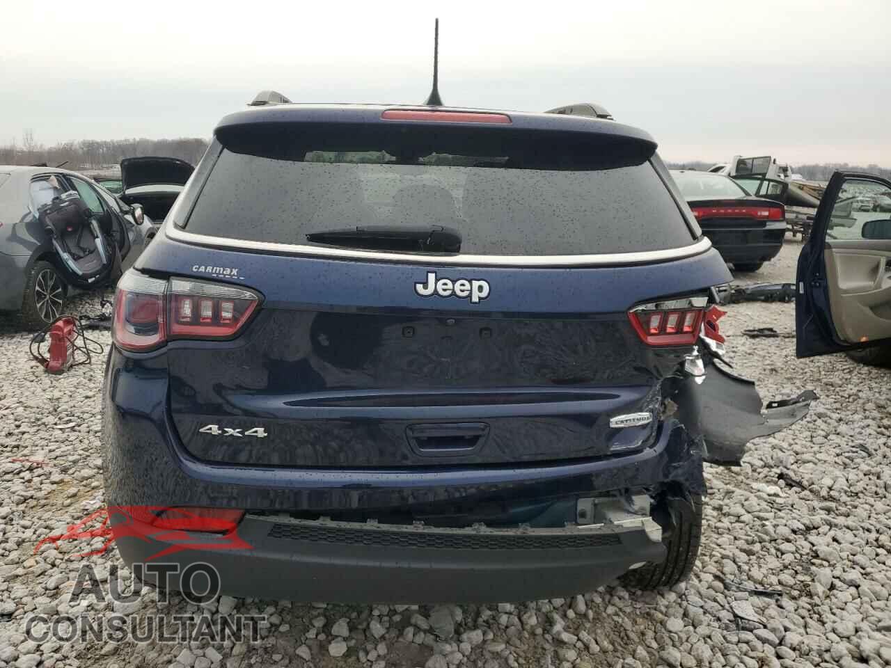 JEEP COMPASS 2018 - 3C4NJDBBXJT117310