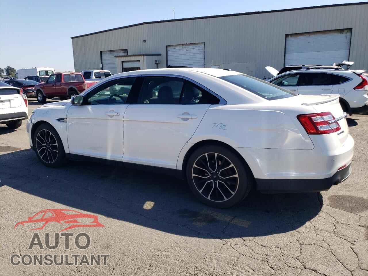 FORD TAURUS 2017 - 1FAHP2J89HG120404