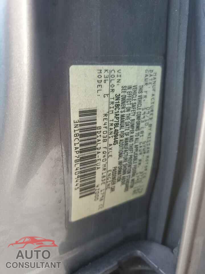 NISSAN VERSA 2011 - 3N1BC1AP7BL409445