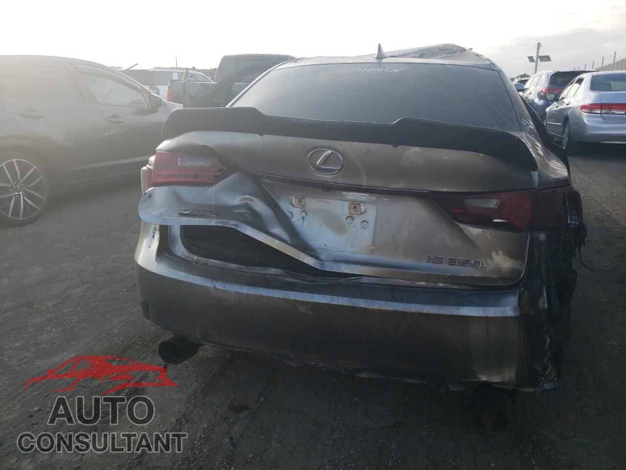 LEXUS IS 2015 - JTHBE1D2XF5017233