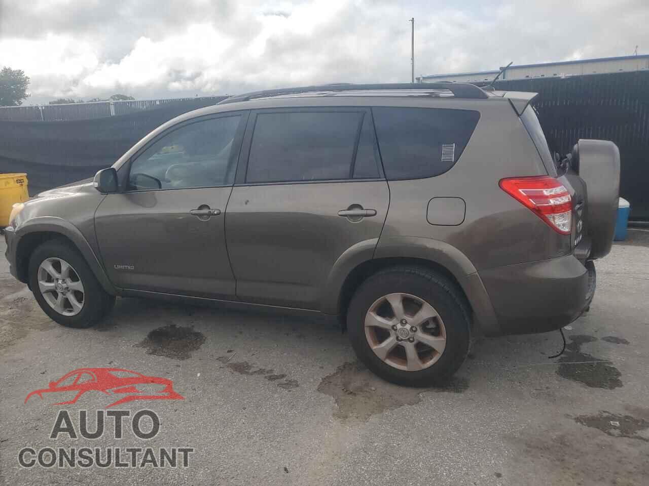 TOYOTA RAV4 2011 - 2T3YF4DV2BW069835