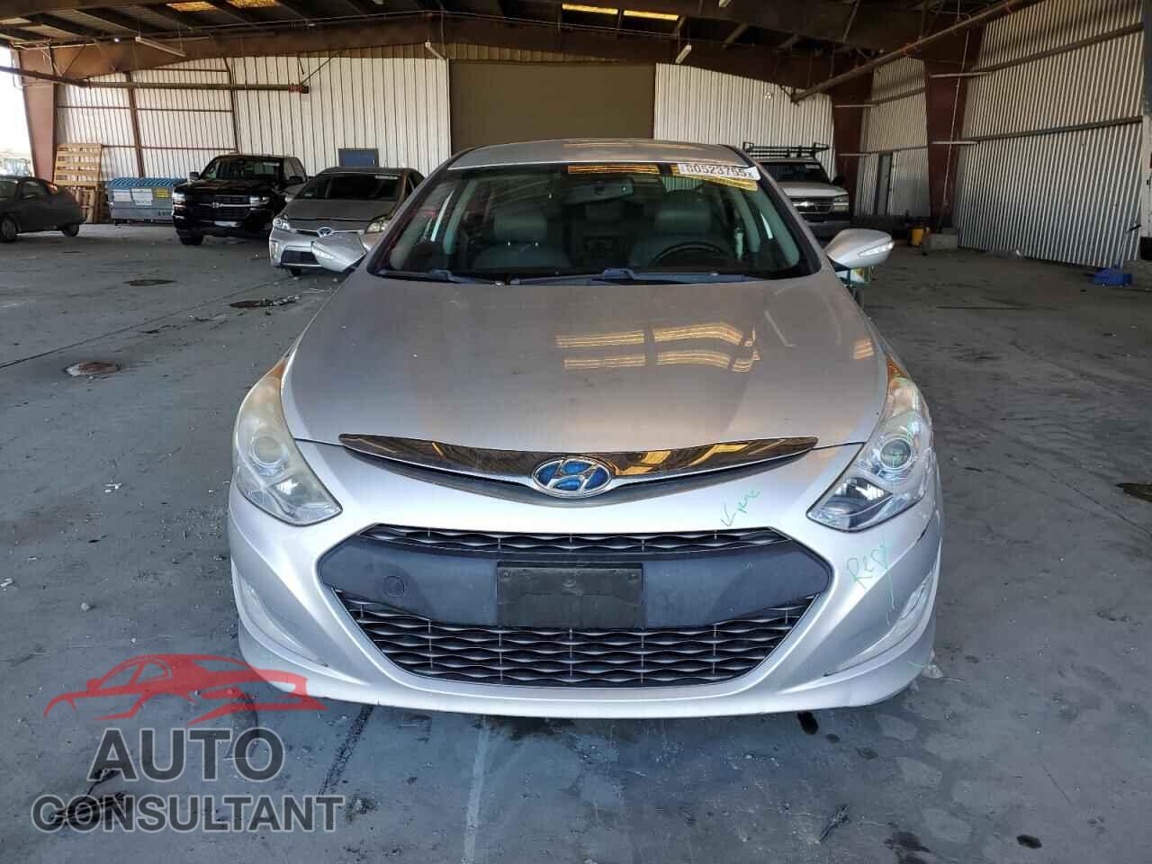 HYUNDAI SONATA 2012 - KMHEC4A48CA036986