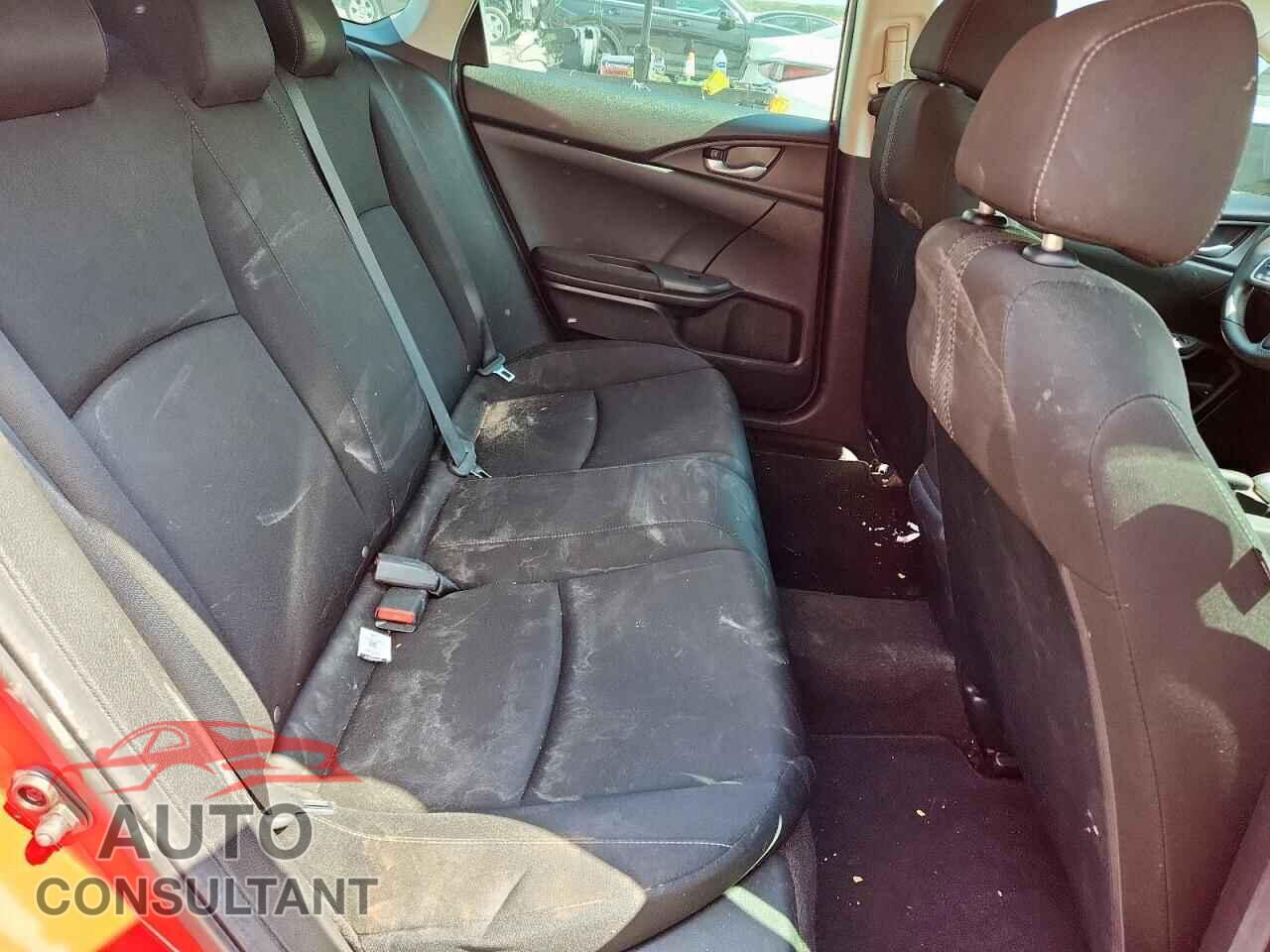 HONDA CIVIC 2017 - 2HGFC2F55HH532465