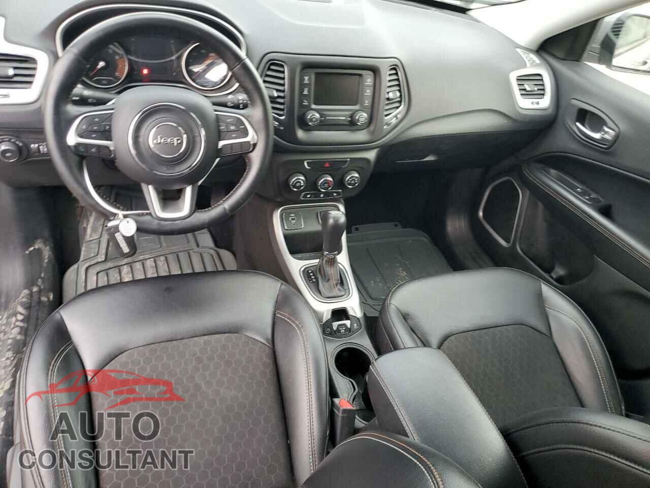 JEEP COMPASS 2018 - 3C4NJCBB7JT344285