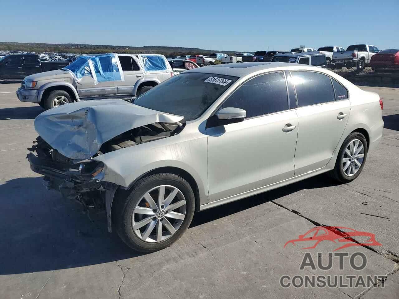 VOLKSWAGEN JETTA 2011 - 3VWDX7AJ0BM312510