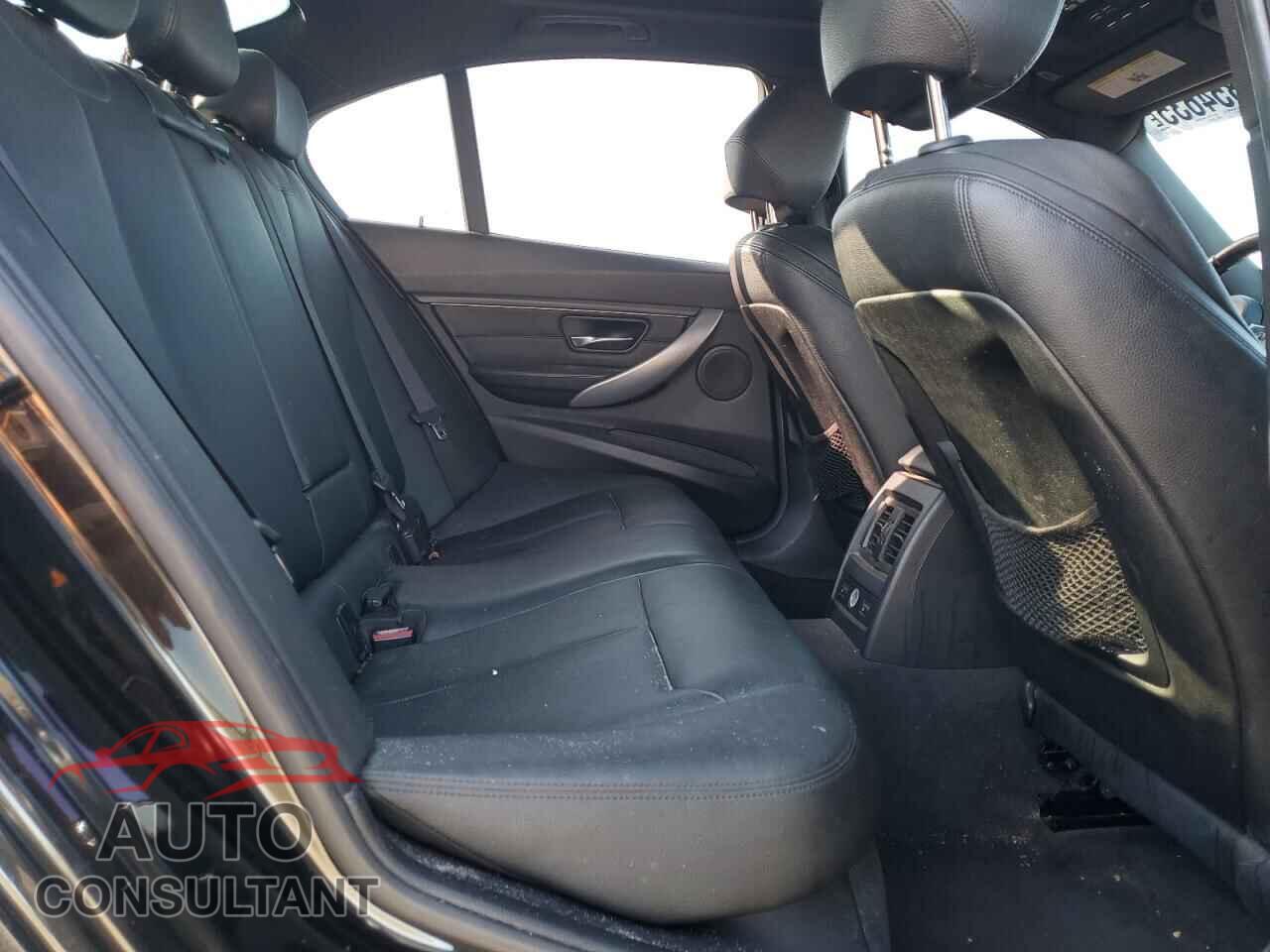 BMW 3 SERIES 2013 - WBA3B3C58DF145514