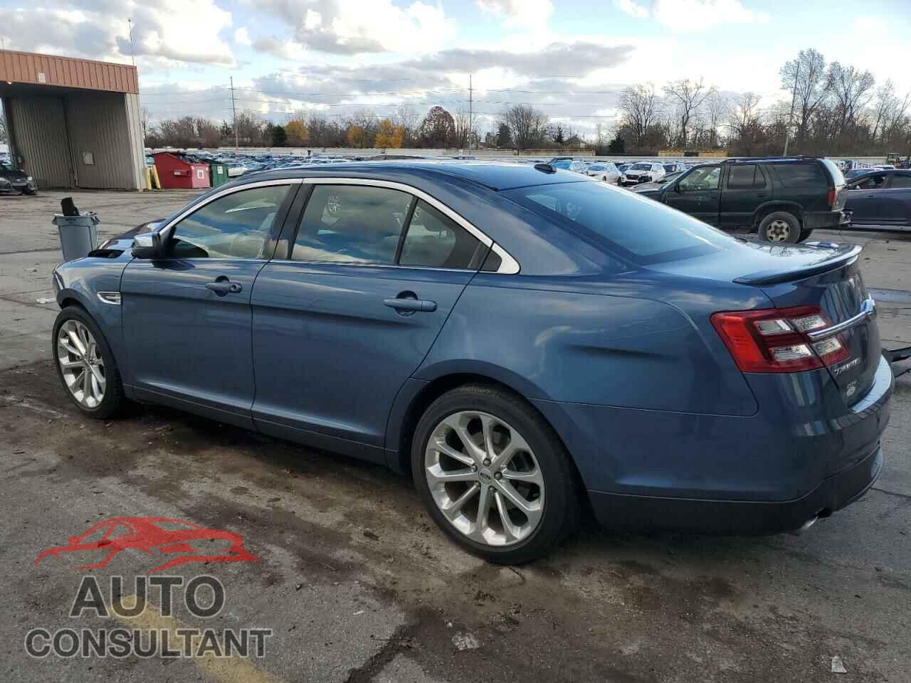 FORD TAURUS 2018 - 1FAHP2J84JG113804