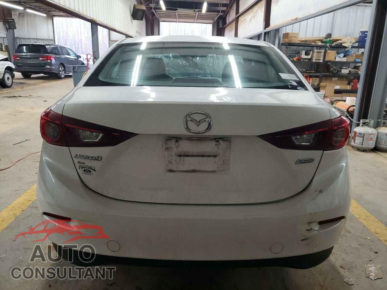 MAZDA 3 2015 - 3MZBM1U72FM178764