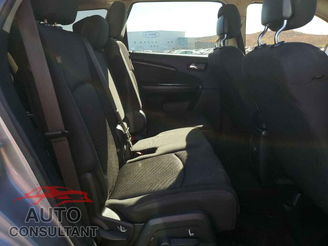DODGE JOURNEY 2018 - 3C4PDCAB5JT236989