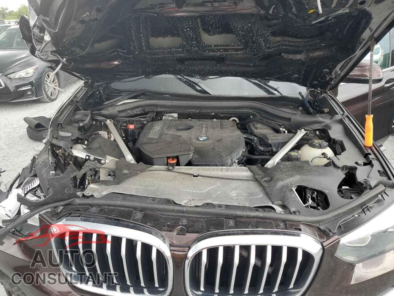 BMW X3 2019 - 5UXTR9C52KLR06021