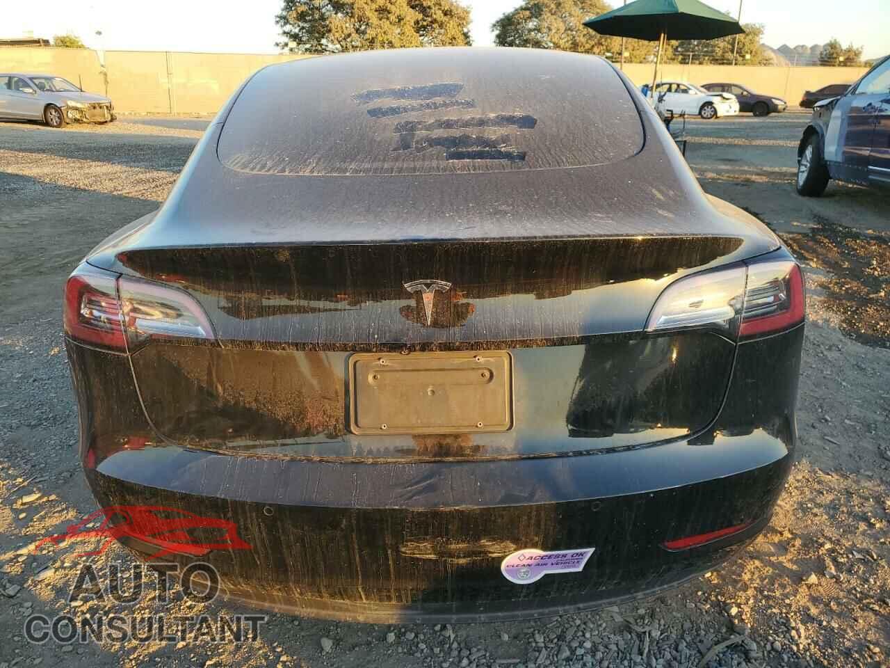 TESLA MODEL 3 2019 - 5YJ3E1EA7KF394672