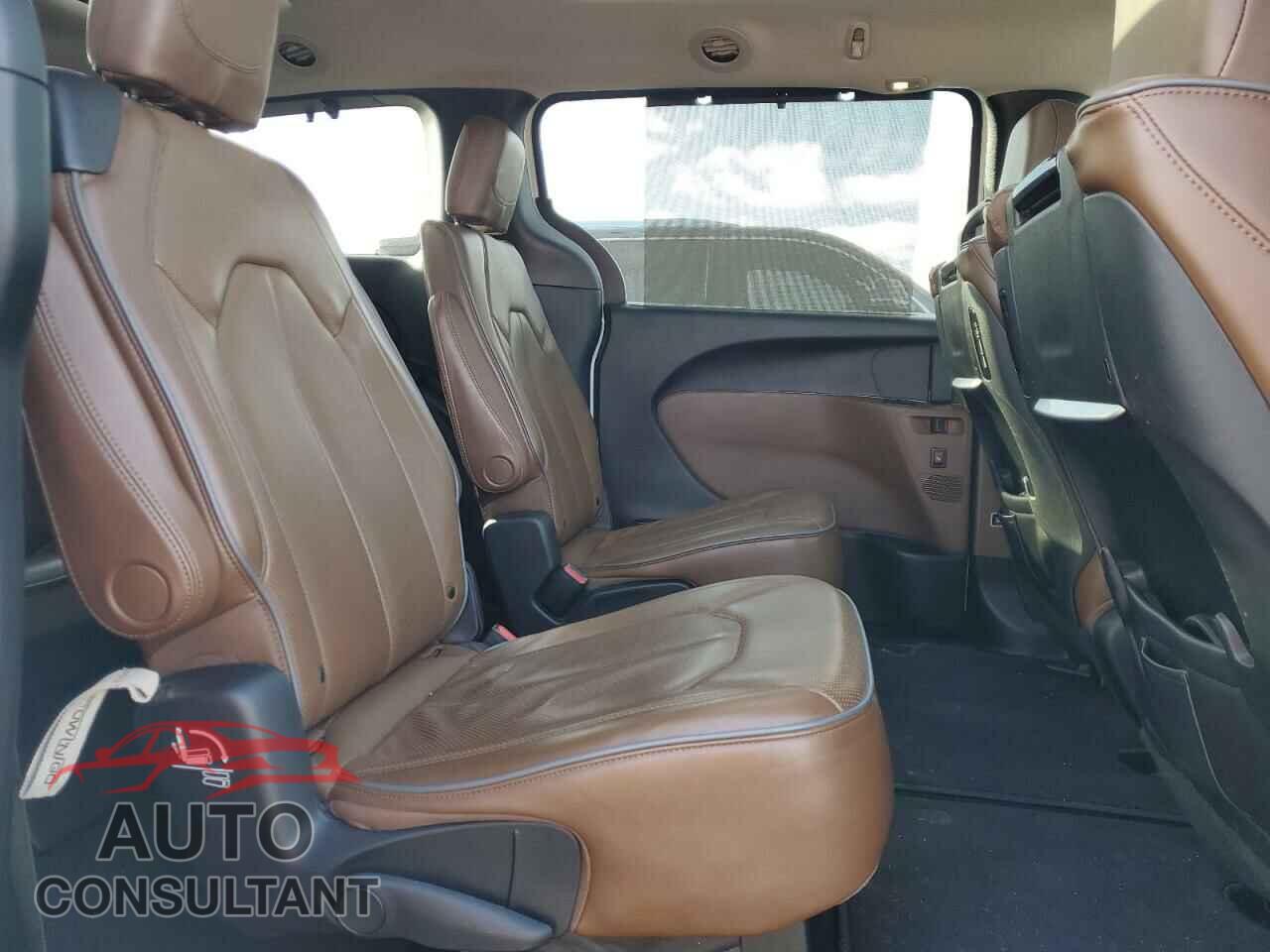 CHRYSLER PACIFICA 2018 - 2C4RC1GG5JR106880