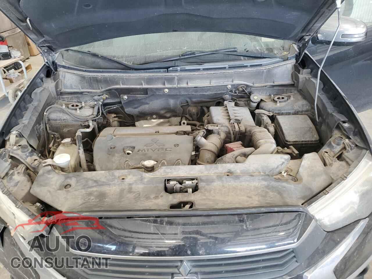 MITSUBISHI OUTLANDER 2017 - JA4AP3AU5HZ009152