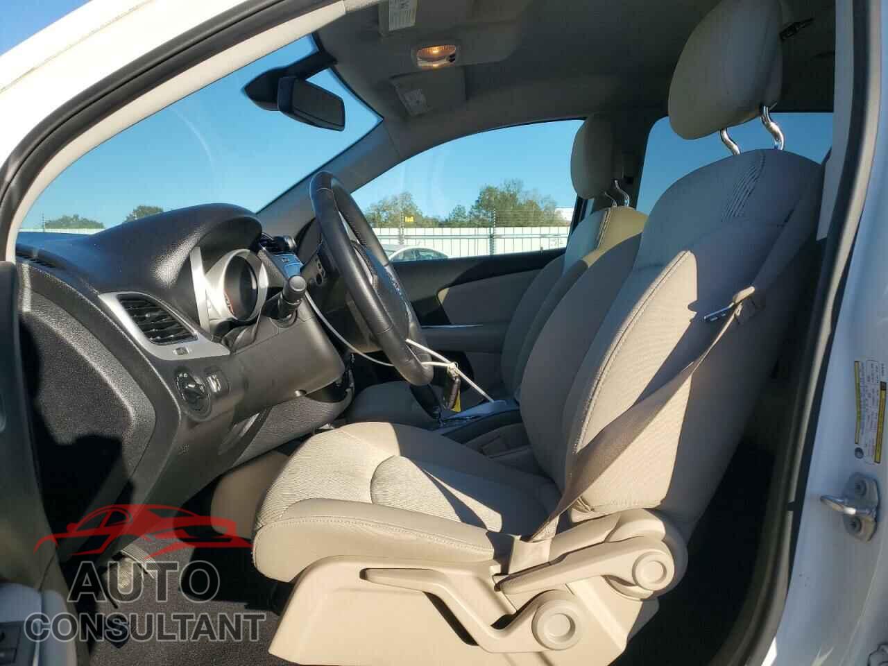 DODGE JOURNEY 2019 - 3C4PDCBB1KT867318