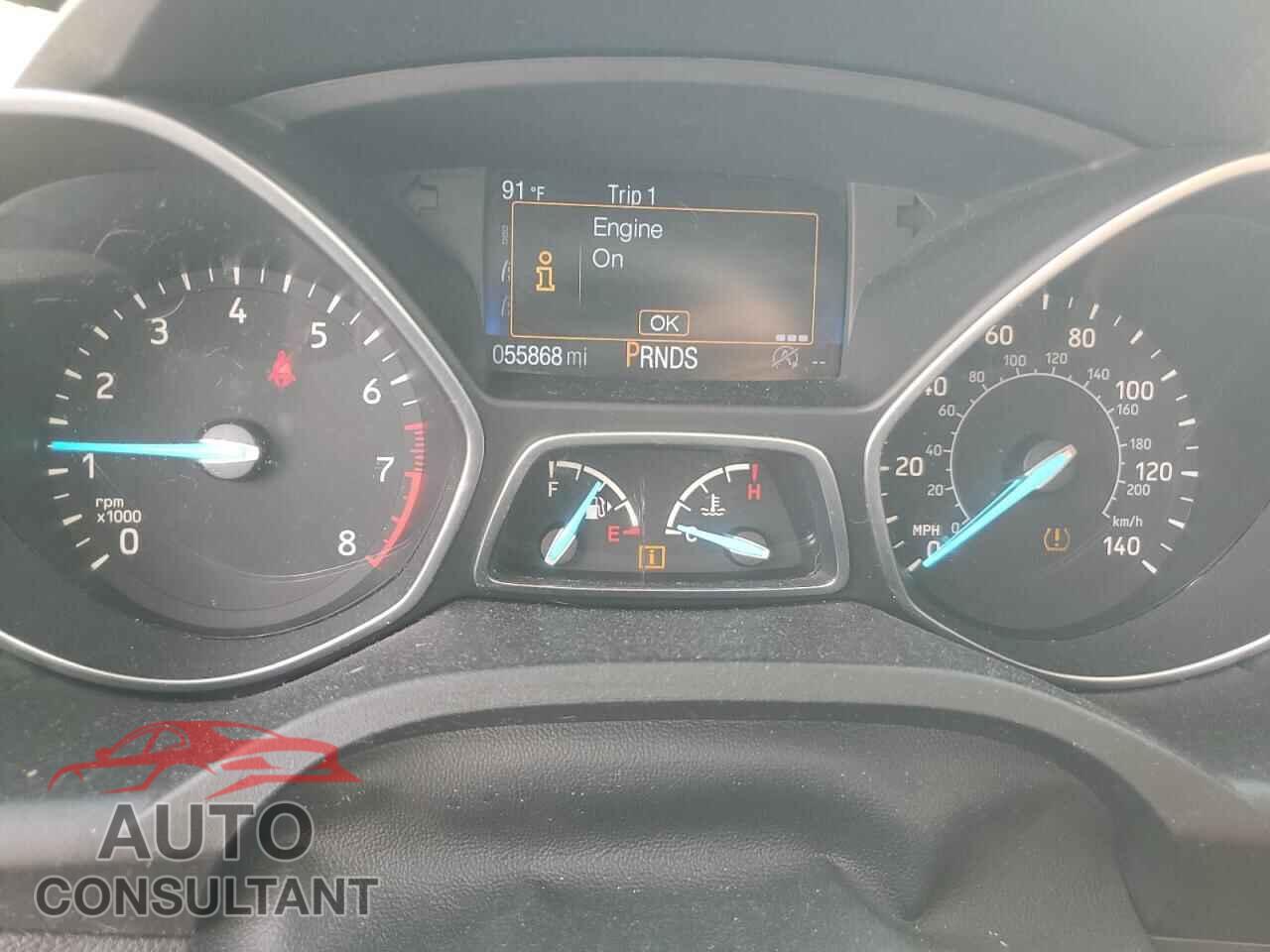 FORD ESCAPE 2017 - 1FMCU9J9XHUD50464