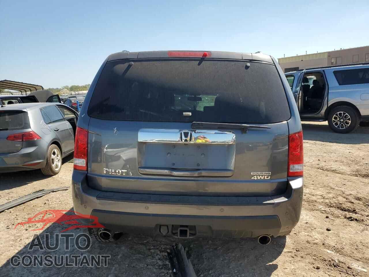 HONDA PILOT 2011 - 5FNYF4H95BB090875
