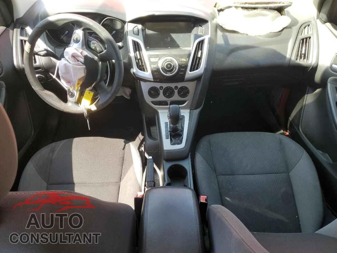FORD FOCUS 2013 - 1FADP3K23DL125355