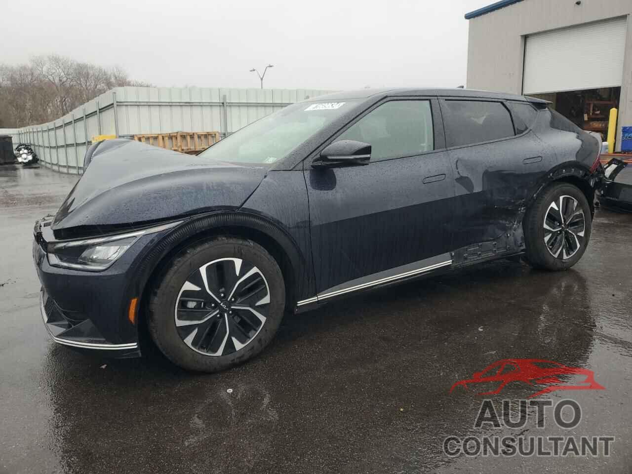 KIA EV6 LIGHT 2023 - KNDC34LA4P5129341