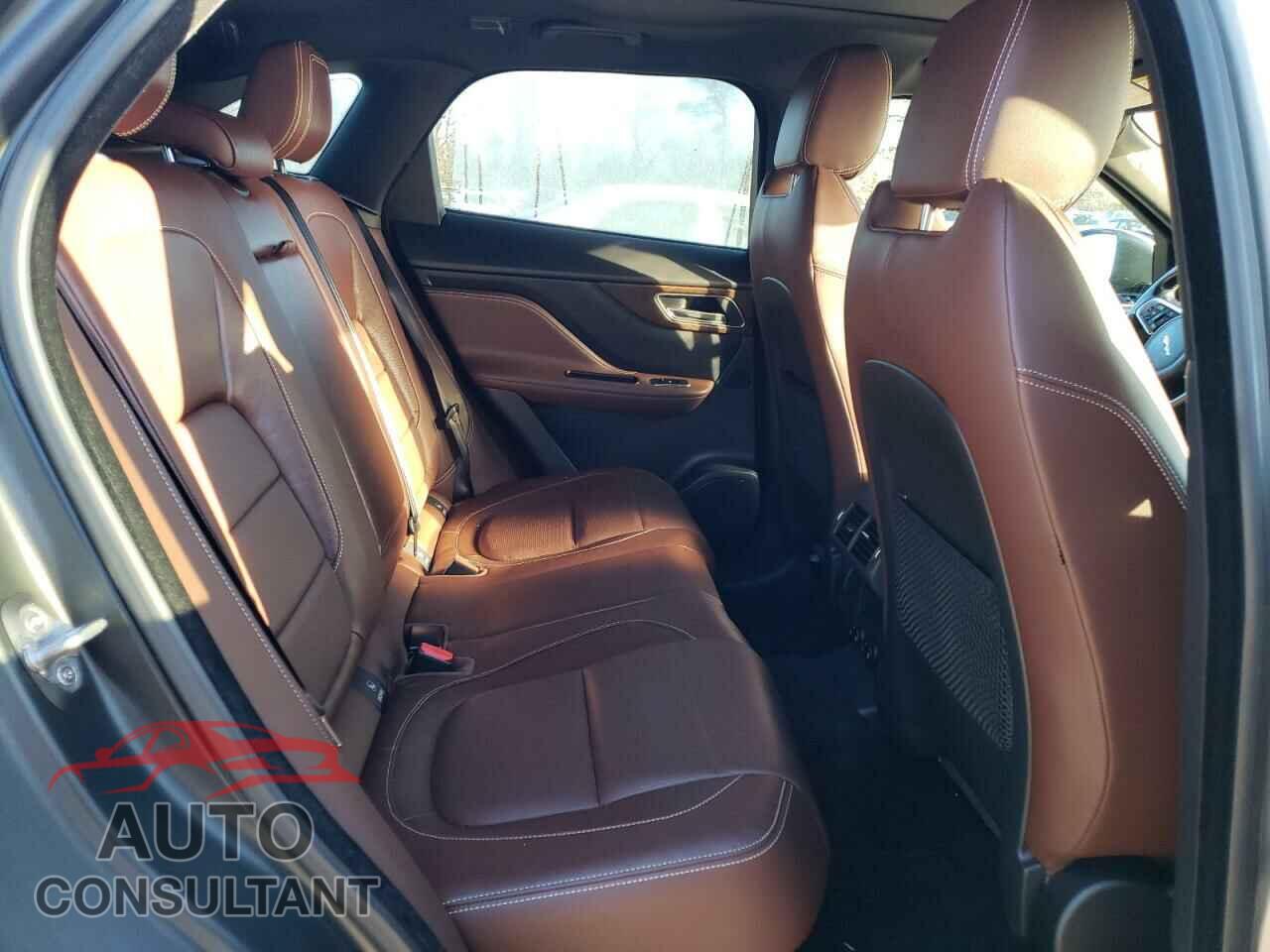 JAGUAR F-PACE 2017 - SADCM2BV4HA068432