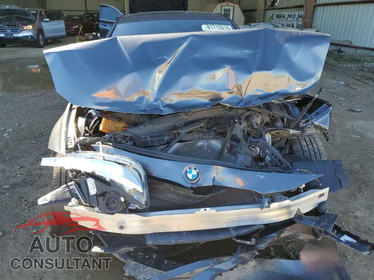 BMW 3 SERIES 2018 - WBA8B9G55JNU57455
