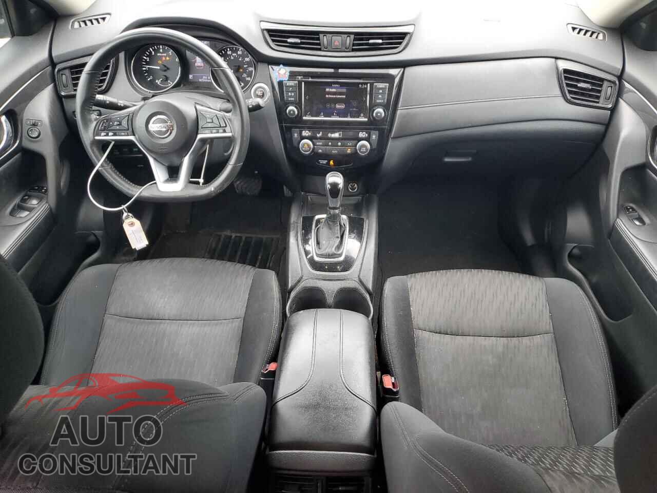 NISSAN ROGUE 2018 - 5N1AT2MV3JC753501