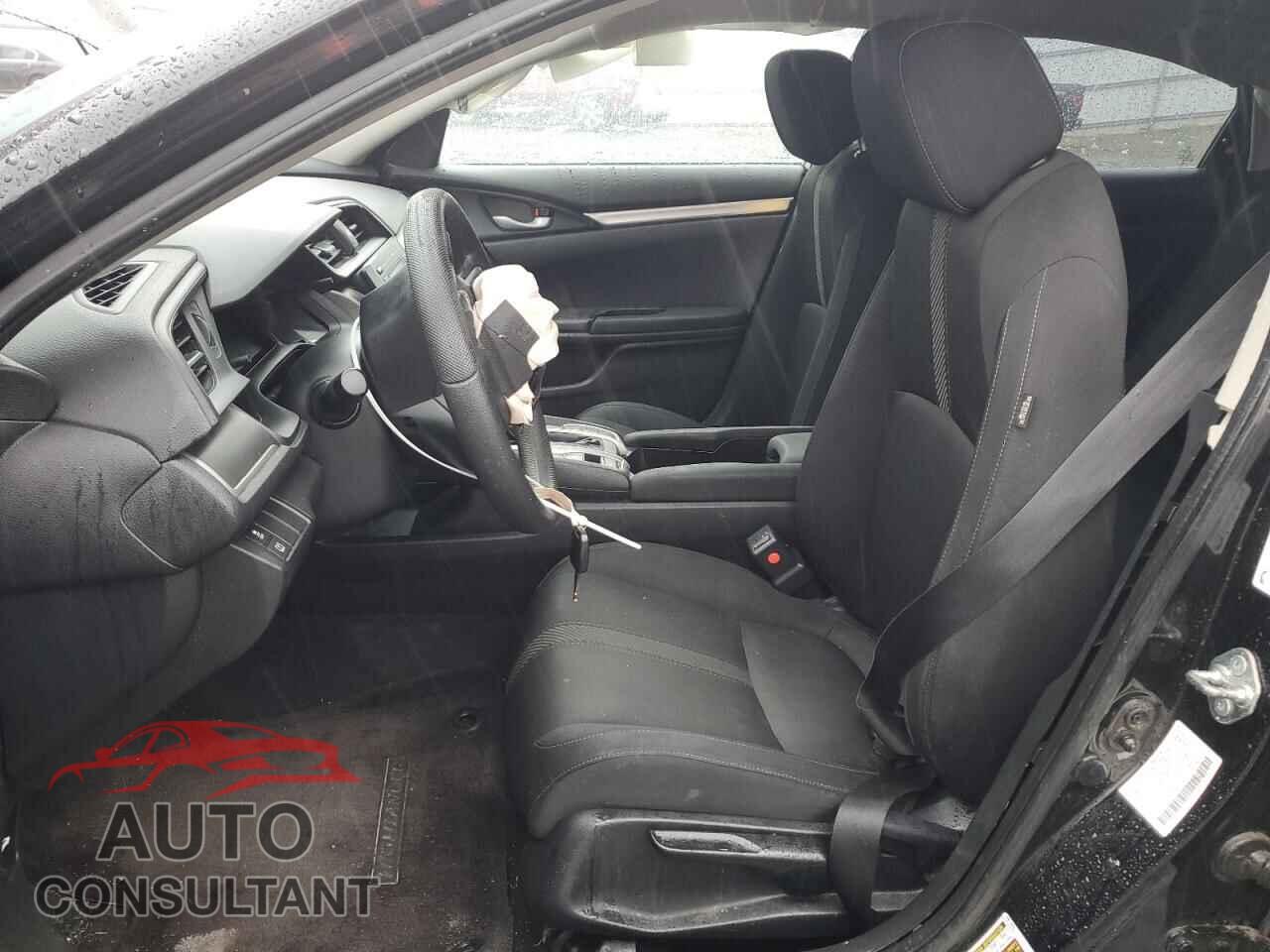 HONDA CIVIC 2018 - 2HGFC2F52JH530842