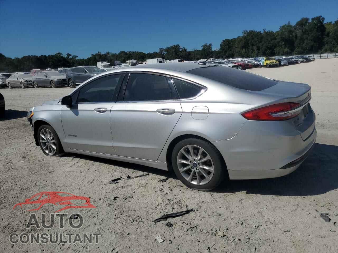 FORD FUSION 2017 - 3FA6P0LU2HR250331