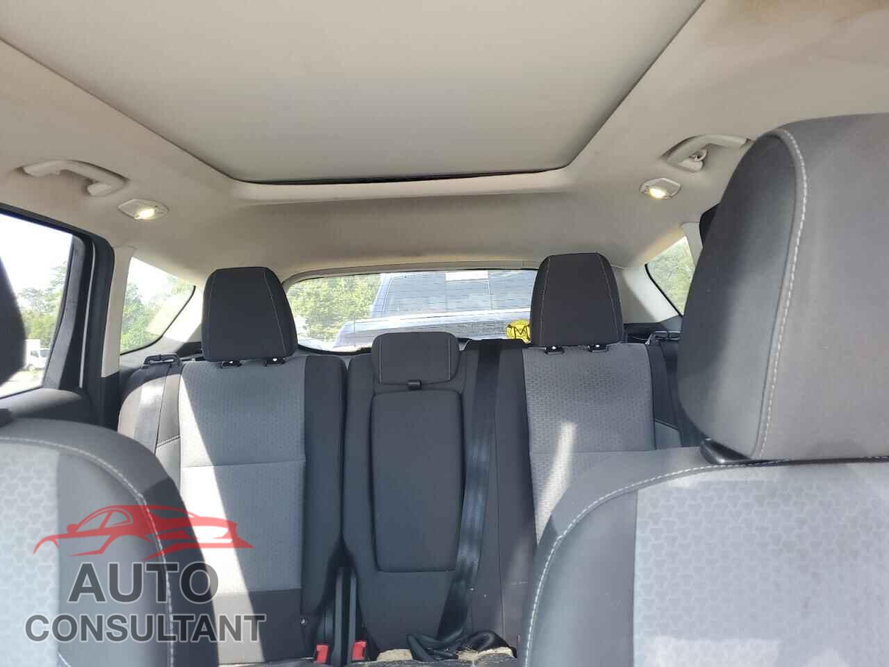 FORD ESCAPE 2017 - 1FMCU9GD3HUB13522