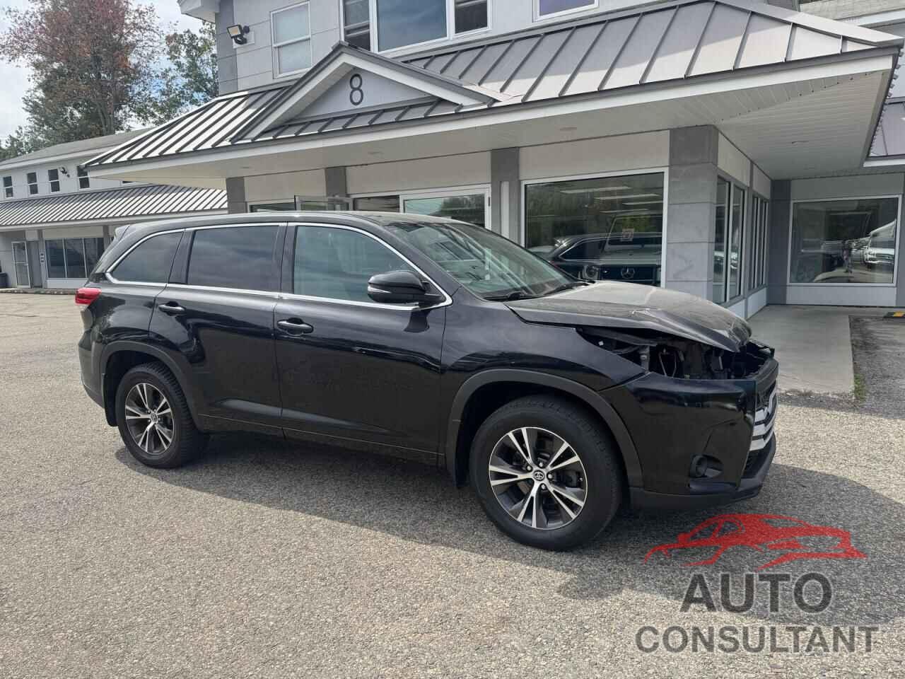 TOYOTA HIGHLANDER 2018 - 5TDBZRFHXJS818317