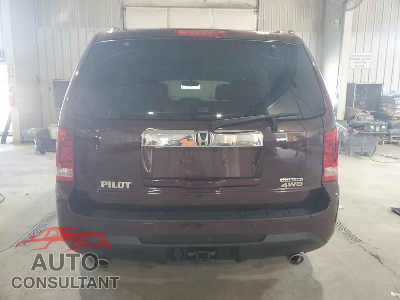 HONDA PILOT 2014 - 5FNYF4H93EB025575