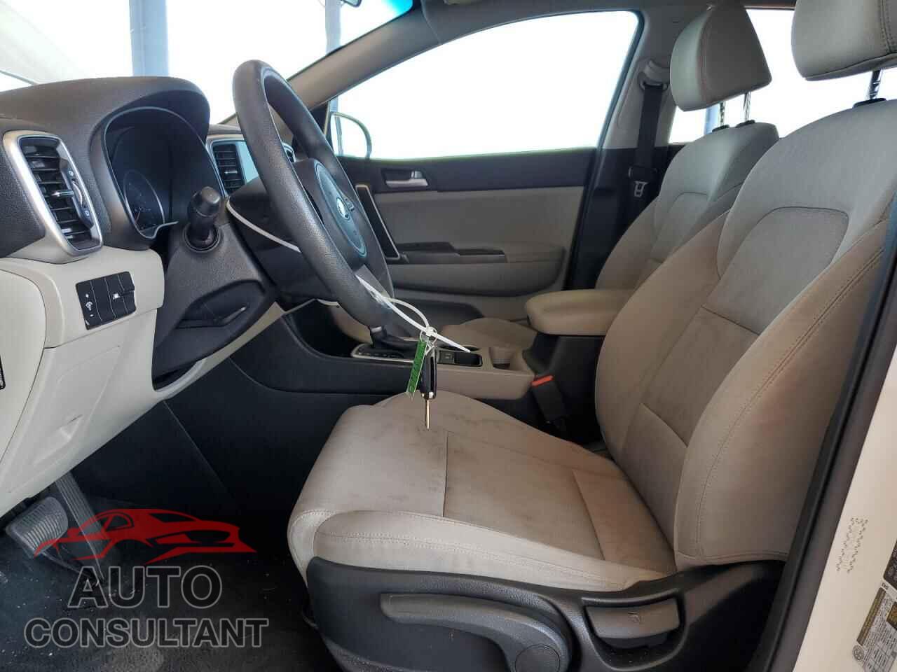 KIA SPORTAGE 2020 - KNDPM3AC7L7761147